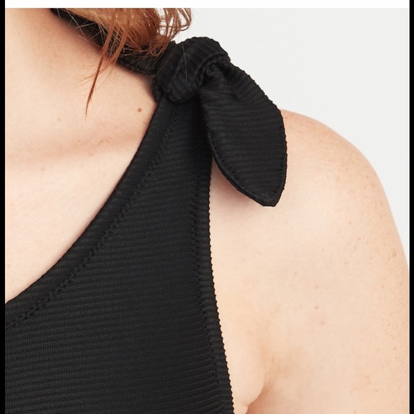 Ribbed one shoulder swimsuit - Picture 3 of 3